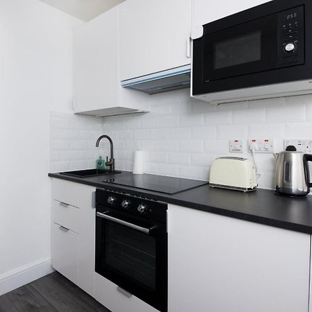 Apartmán Guestready - Monochromatic Retreat Liverpool Exteriér fotografie
